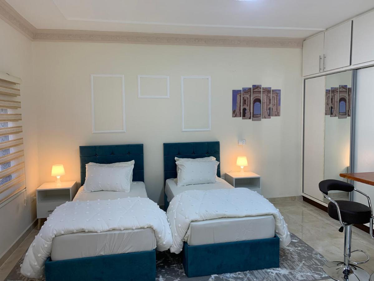 Tayoon Host Apartment Jarash Exterior foto
